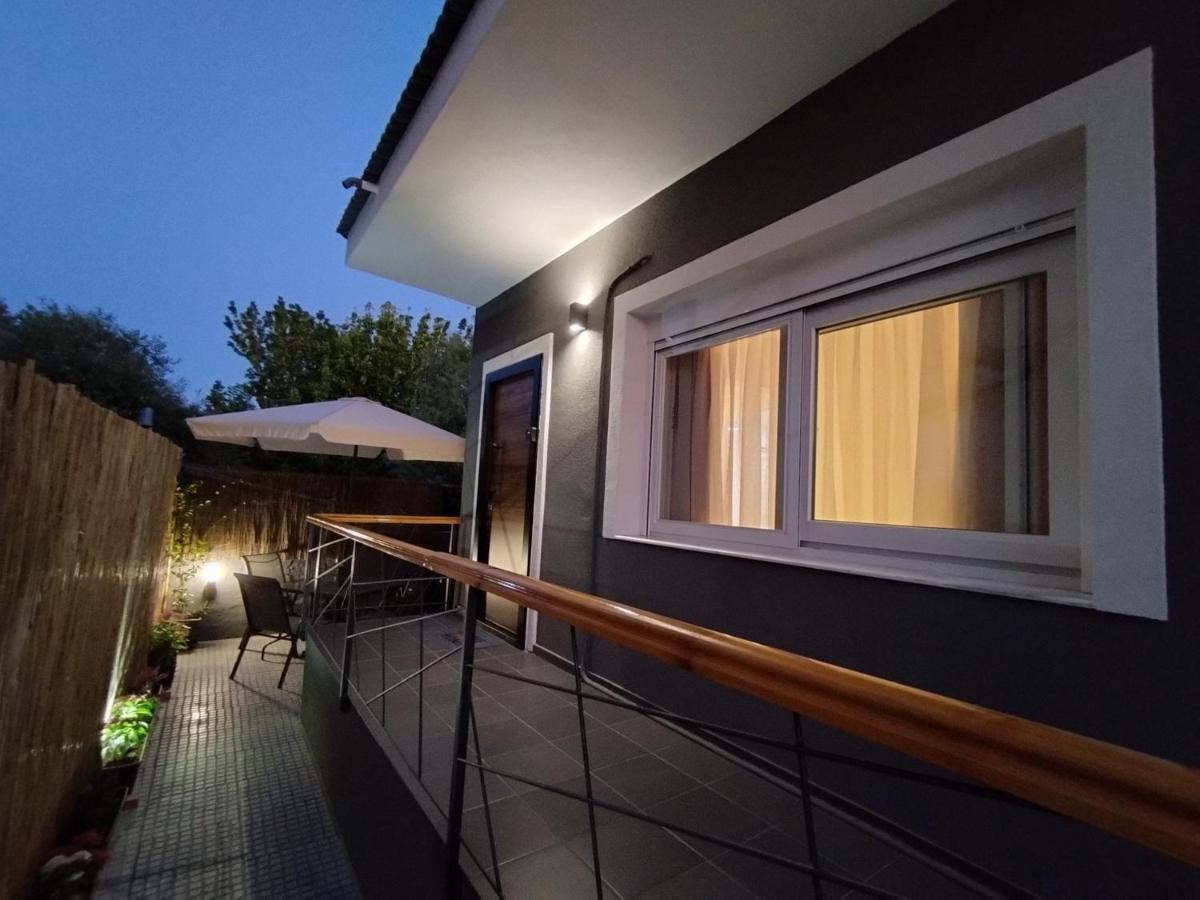 Aegean Suites Keramotí Esterno foto